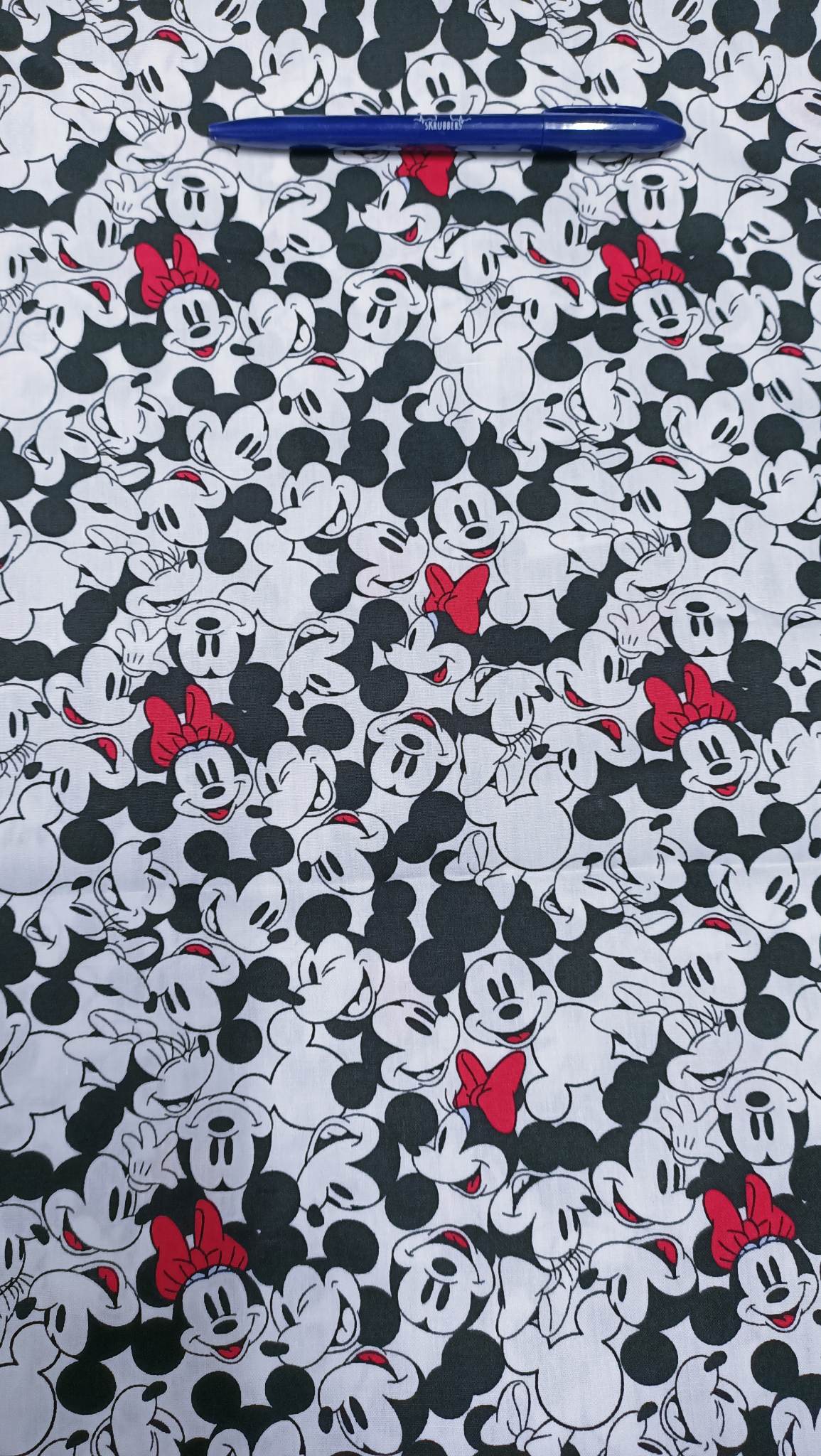 Mono Mickey Scrub Top